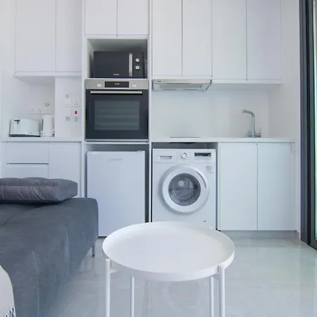 Phaedrus Living: Marina Sea View Flat 214 Gold