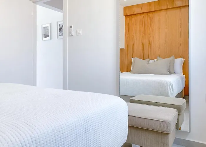 Phaedrus Living: Marina Sea View Flat 214 Gold *